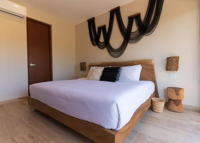 Luxury & Modern In Amenities By Yeah Apartment *